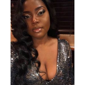 Meet your Posher, Rebecca